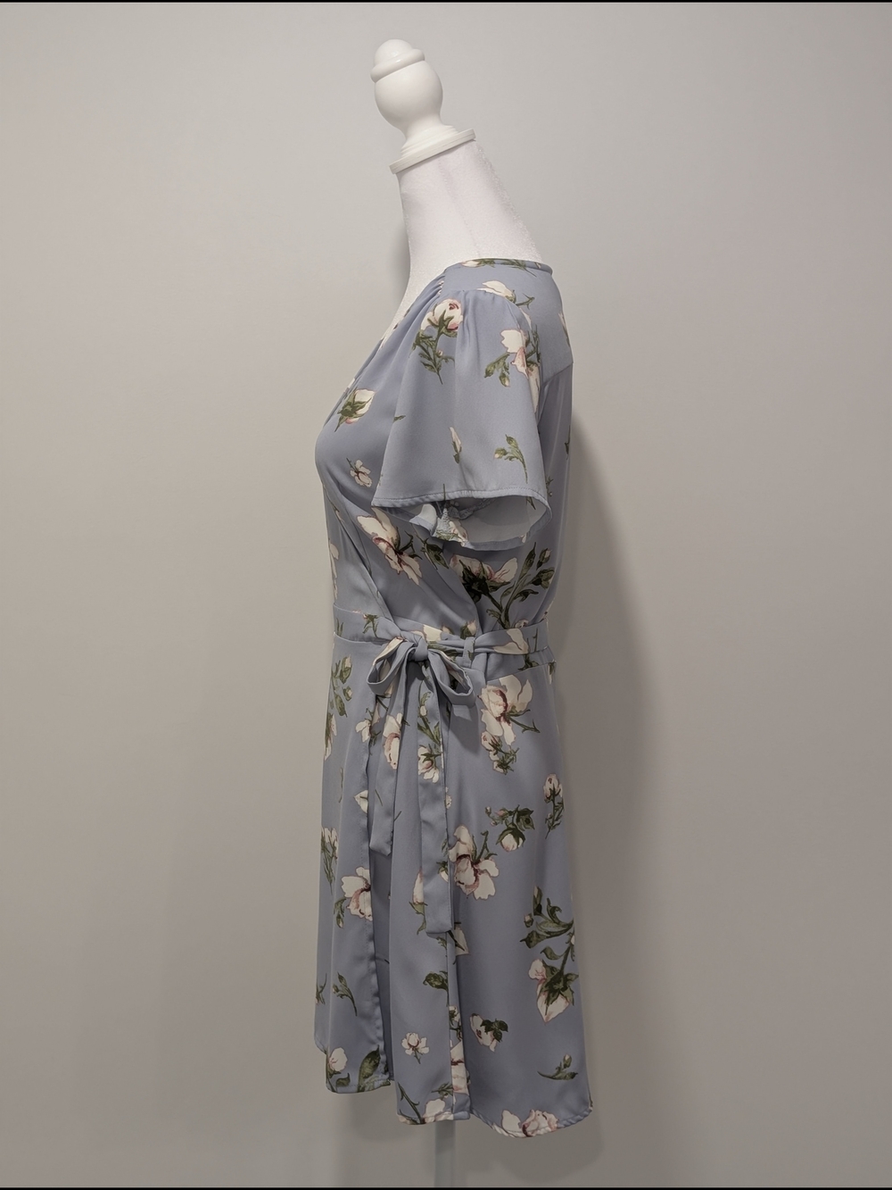 Dynamite Floral Fit And Flare Mini Wrap Dress - Light Blue - Picture 3 of 13